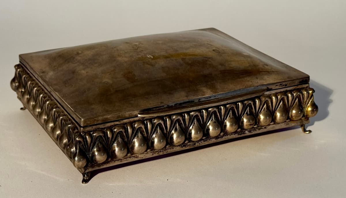 Ékszertartó, ezüst doboz