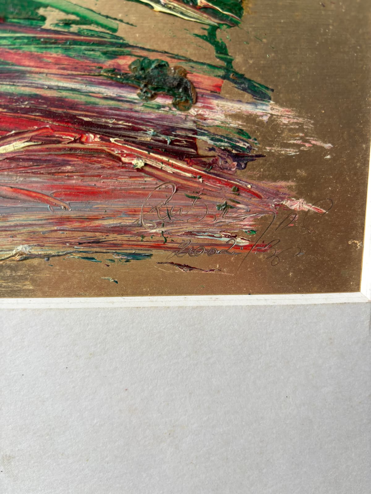 Traces of Red and Green