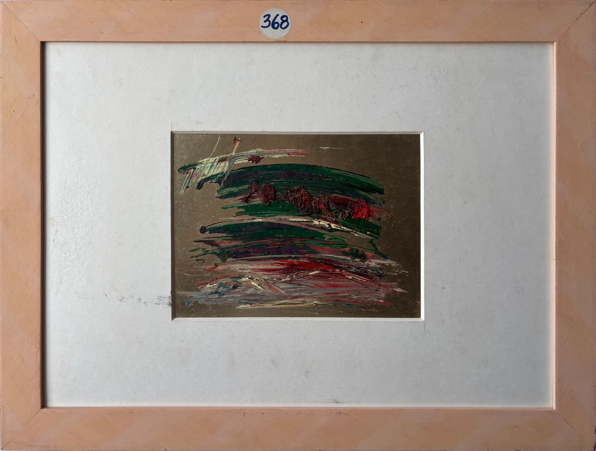 Traces of Red and Green