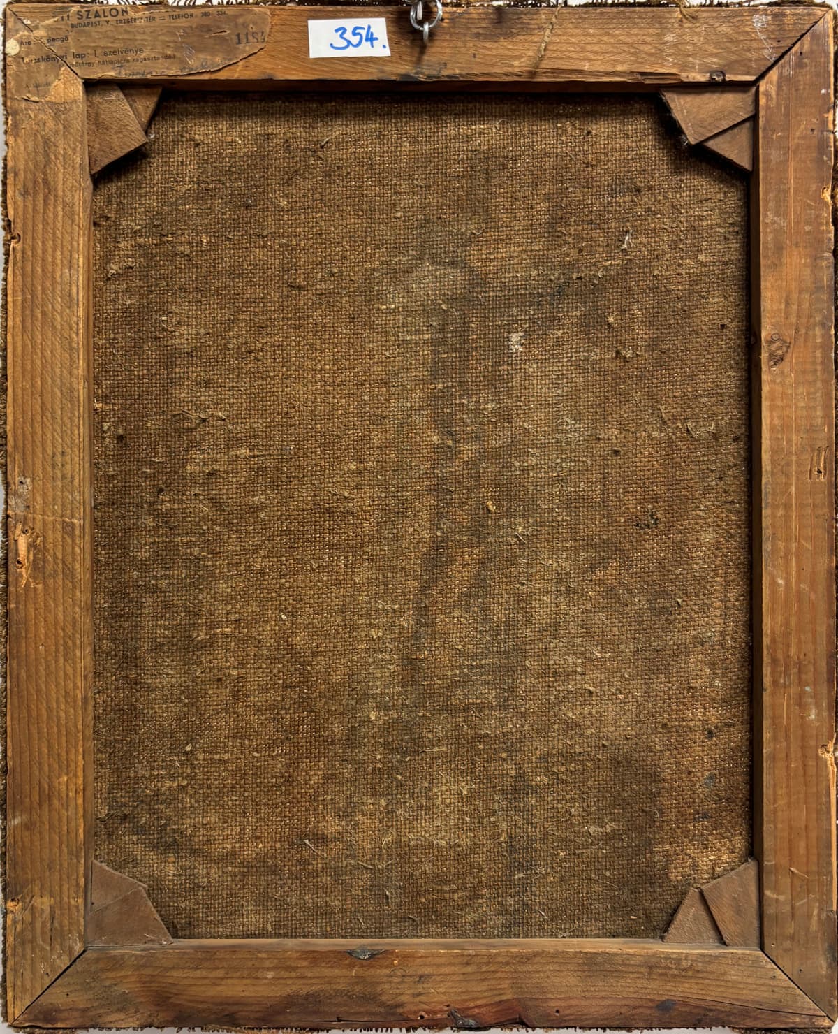 Zöld ruhás lány portréja