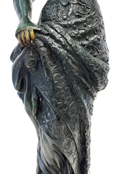 Female Candle Holder