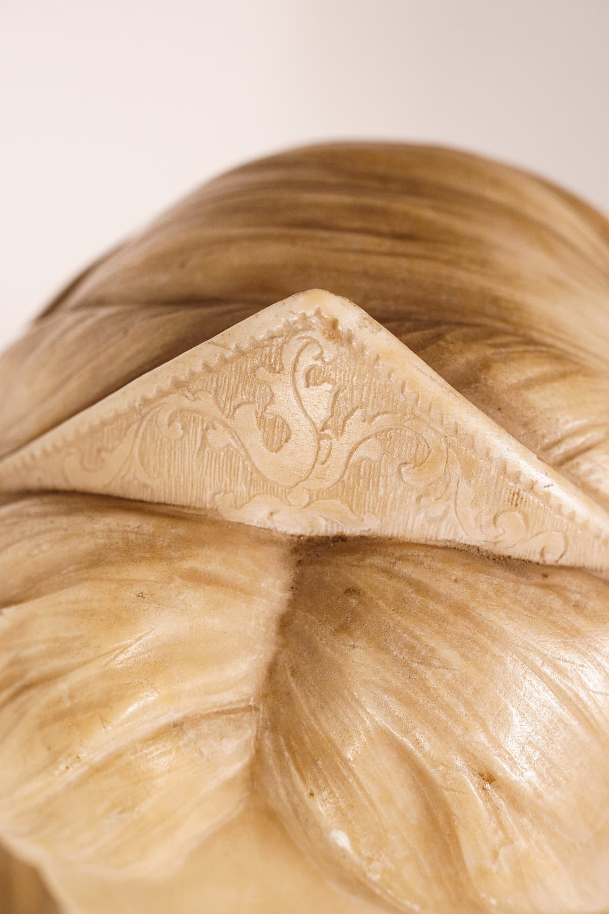 Női neoreneszánsz mellszobor