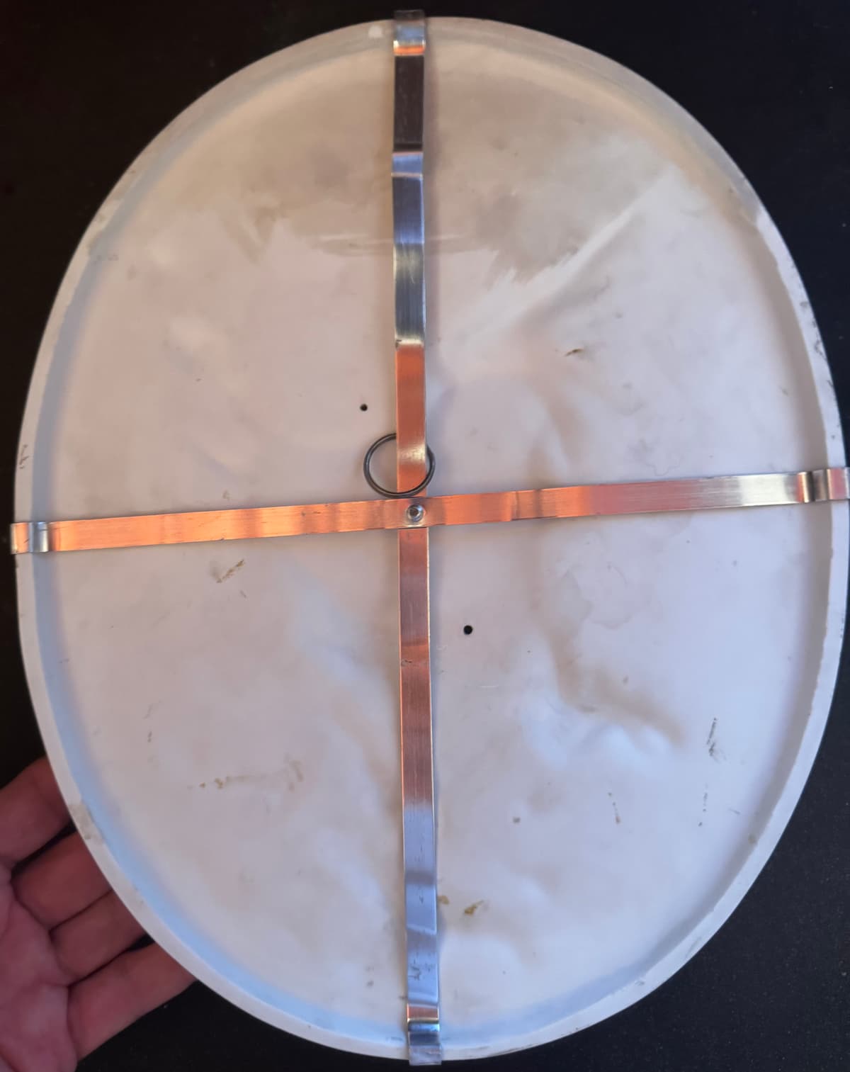 Biskuit festett porcelán