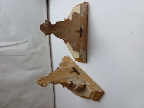 Faragott aranyozott dísz konzol párban