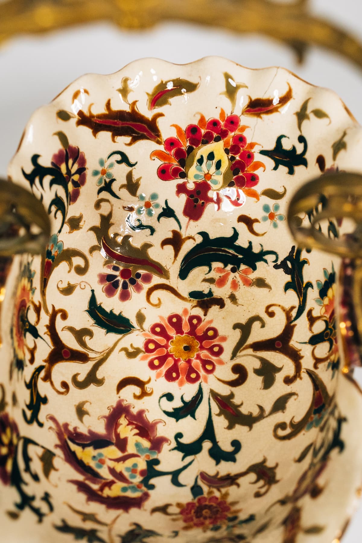 Zsolnay - Virágindás kosártál