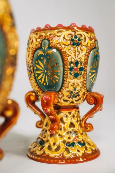 Zsolnay -Miniatűr vázapár, Wanda-sorozat