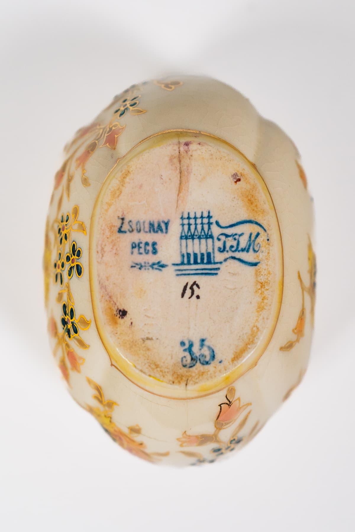 Zsolnay - Díszes porcelán kaspó - áttört peremezéssel