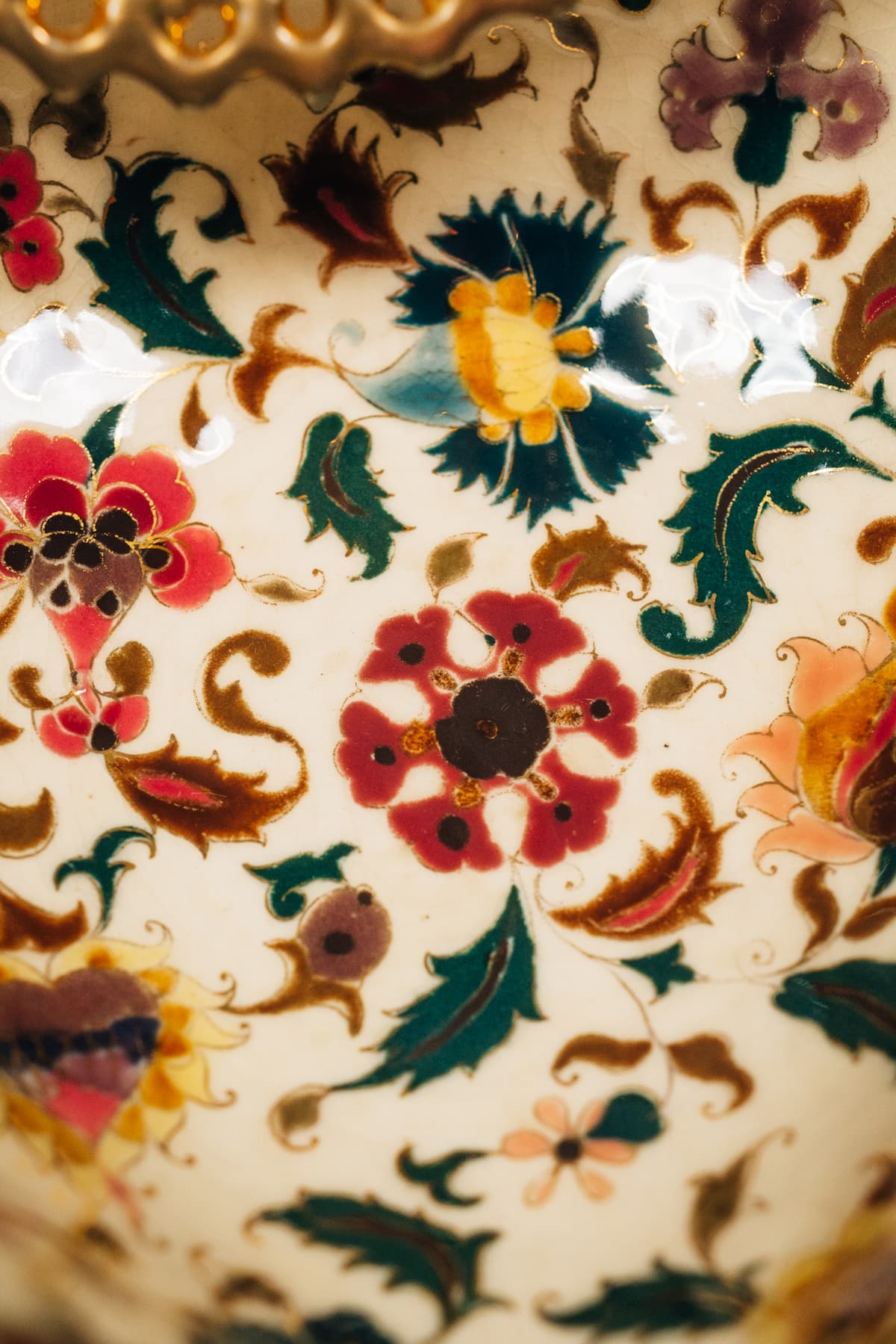 Zsolnay - Szív alakú kínálótál