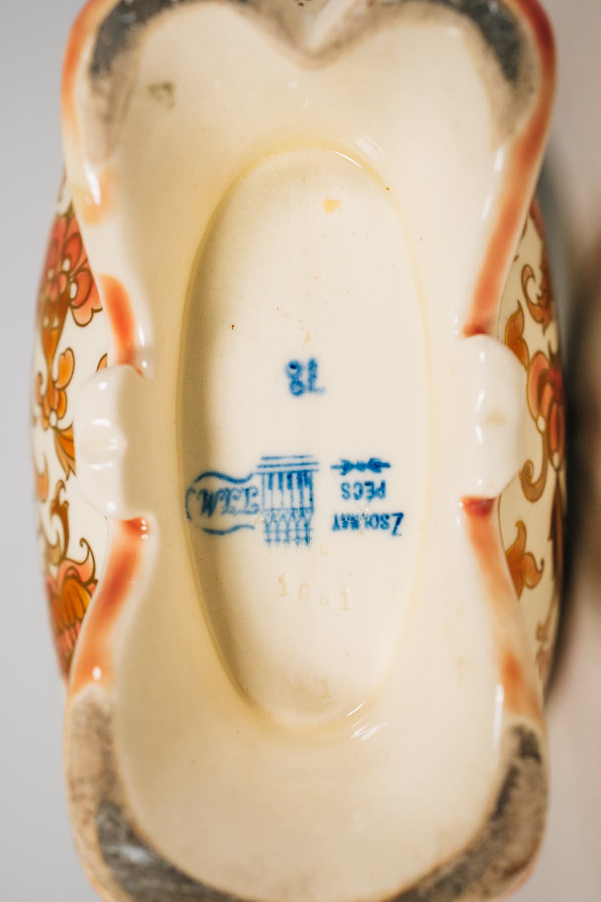 Zsolnay - Kínálótál