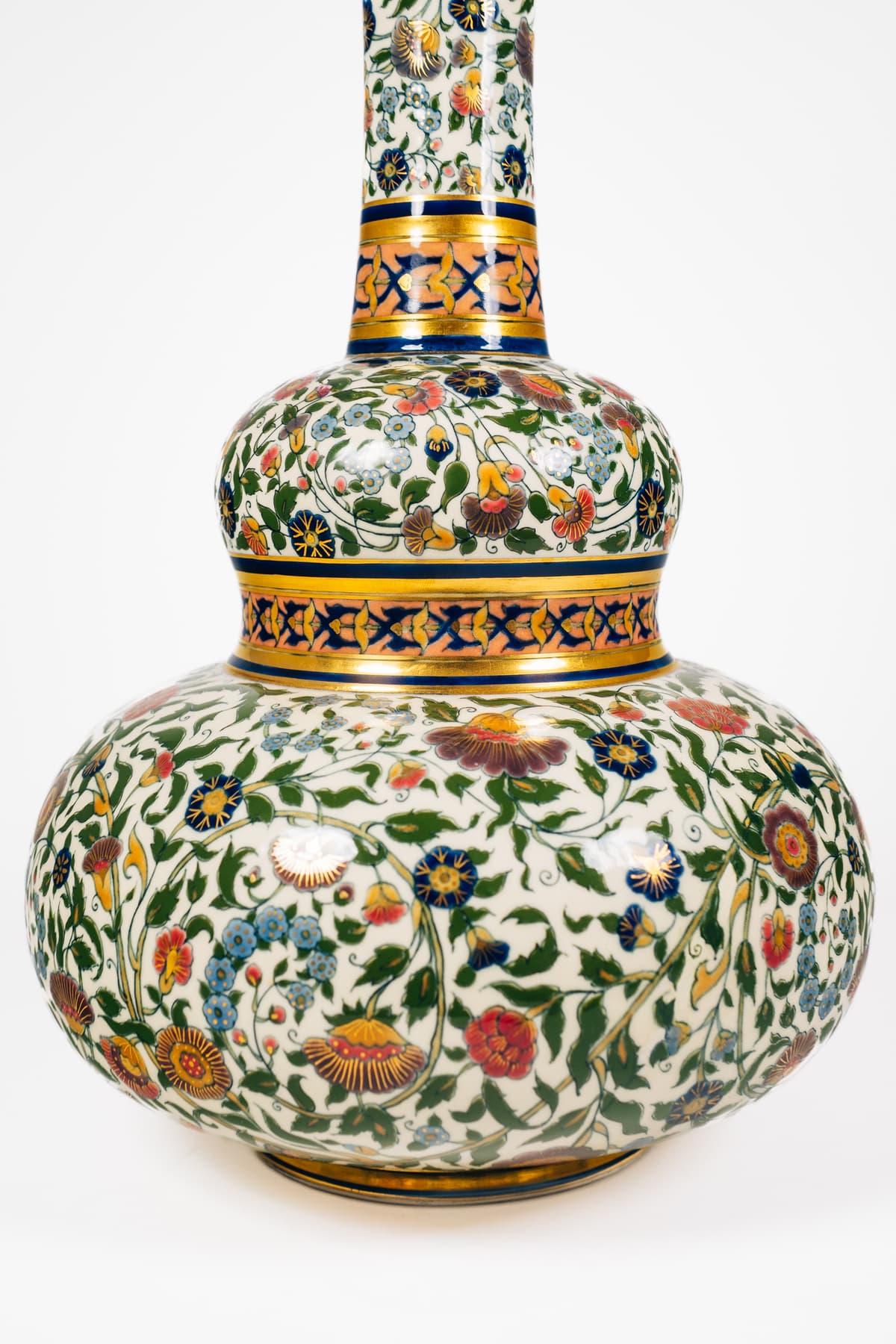 Zsolnay - Perzsa mintás váza