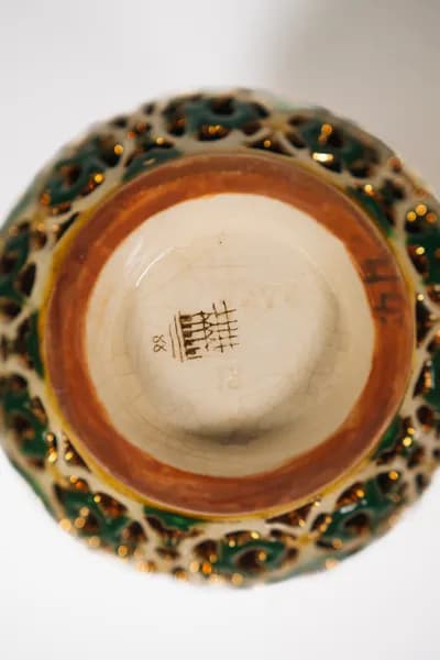 Zsolnay - Miniatűr áttört vázapár