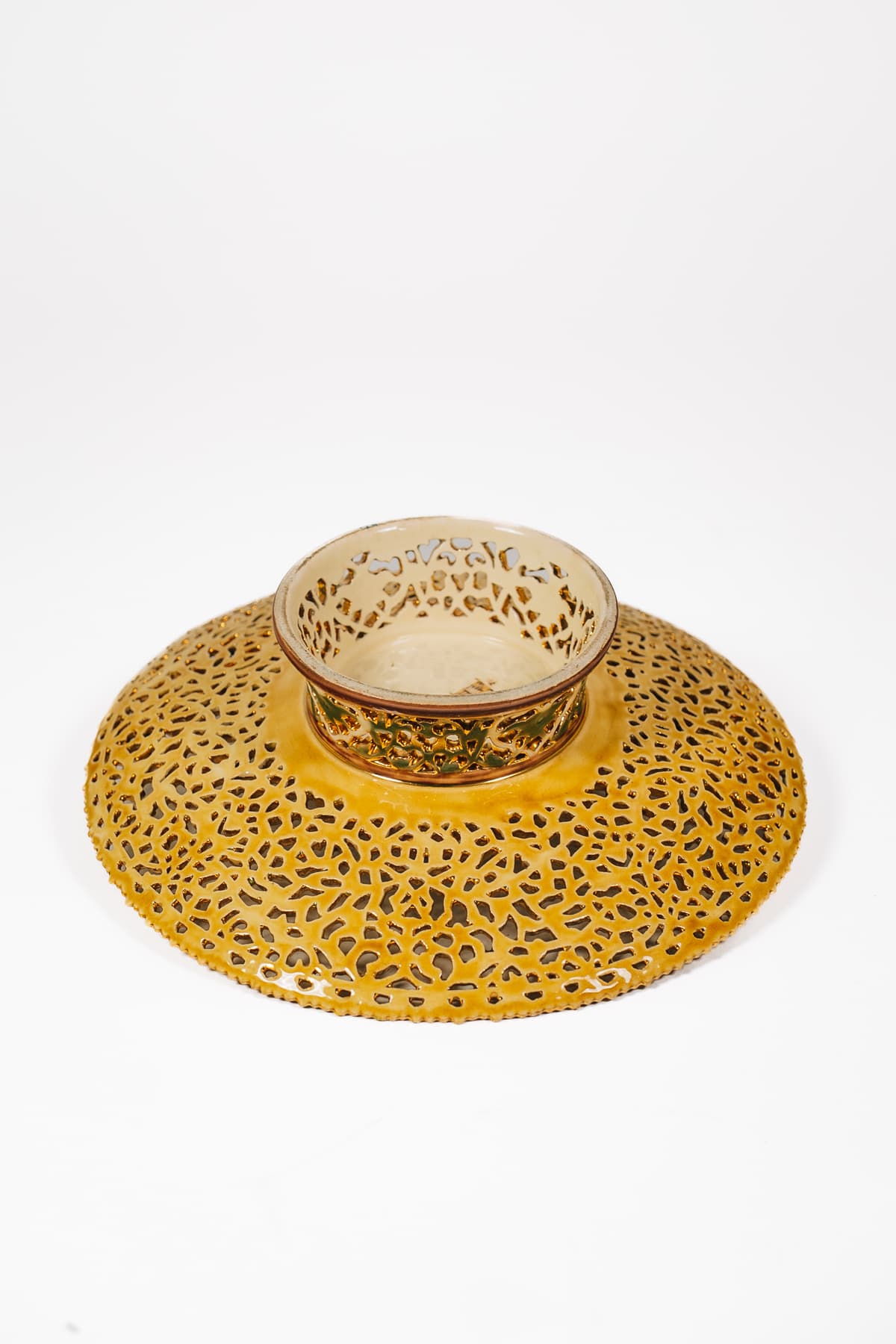 Zsolnay - Orientális-arabeszk talpas kínálótál