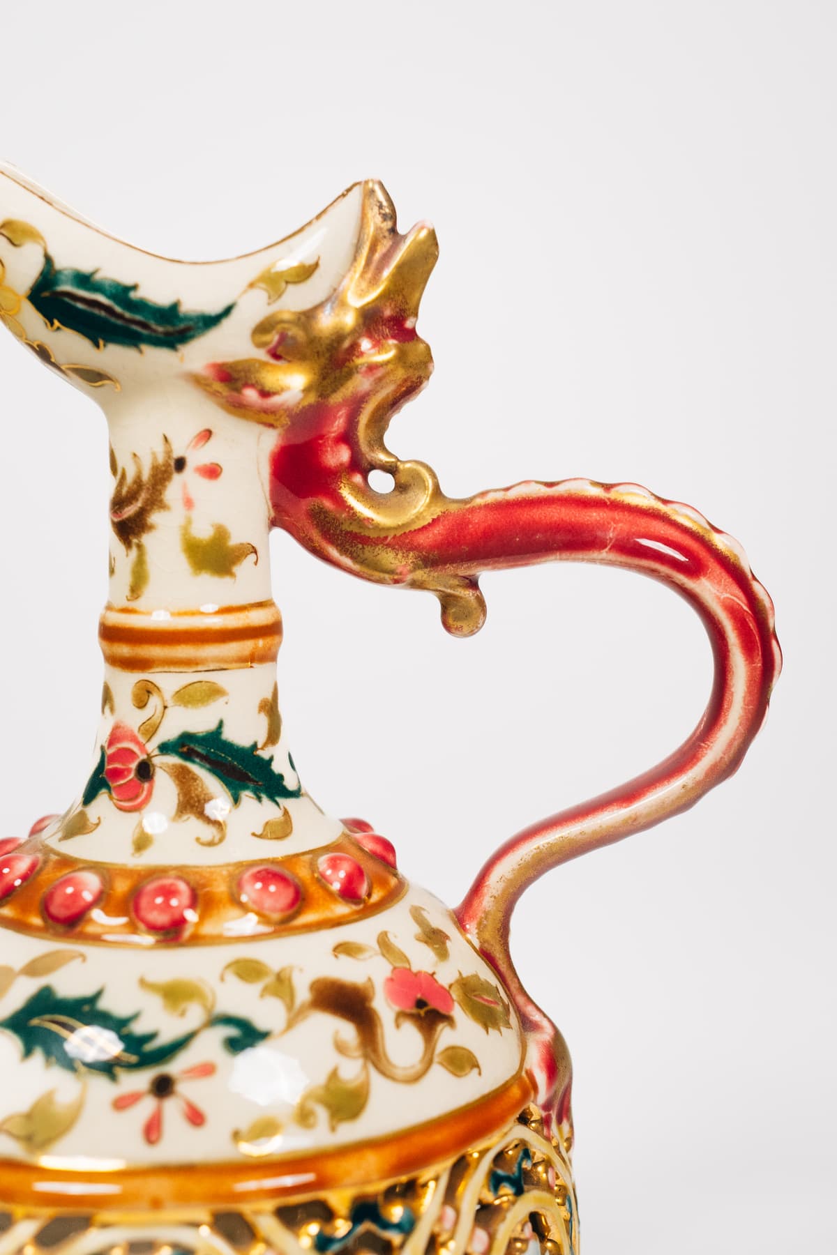 Zsolnay - Díszkancsó