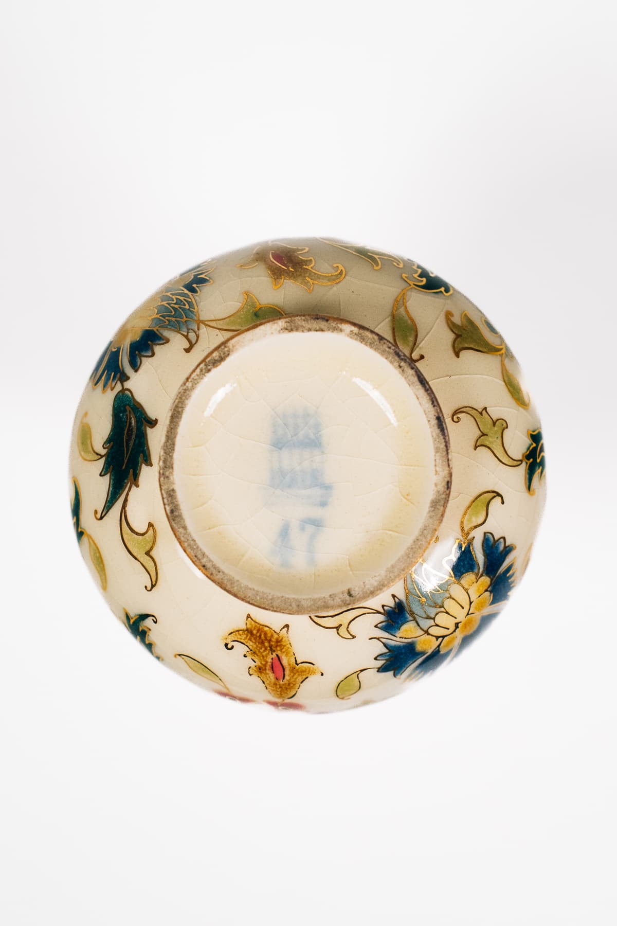 Zsolnay - Áttört füles váza orientális díszítéssel