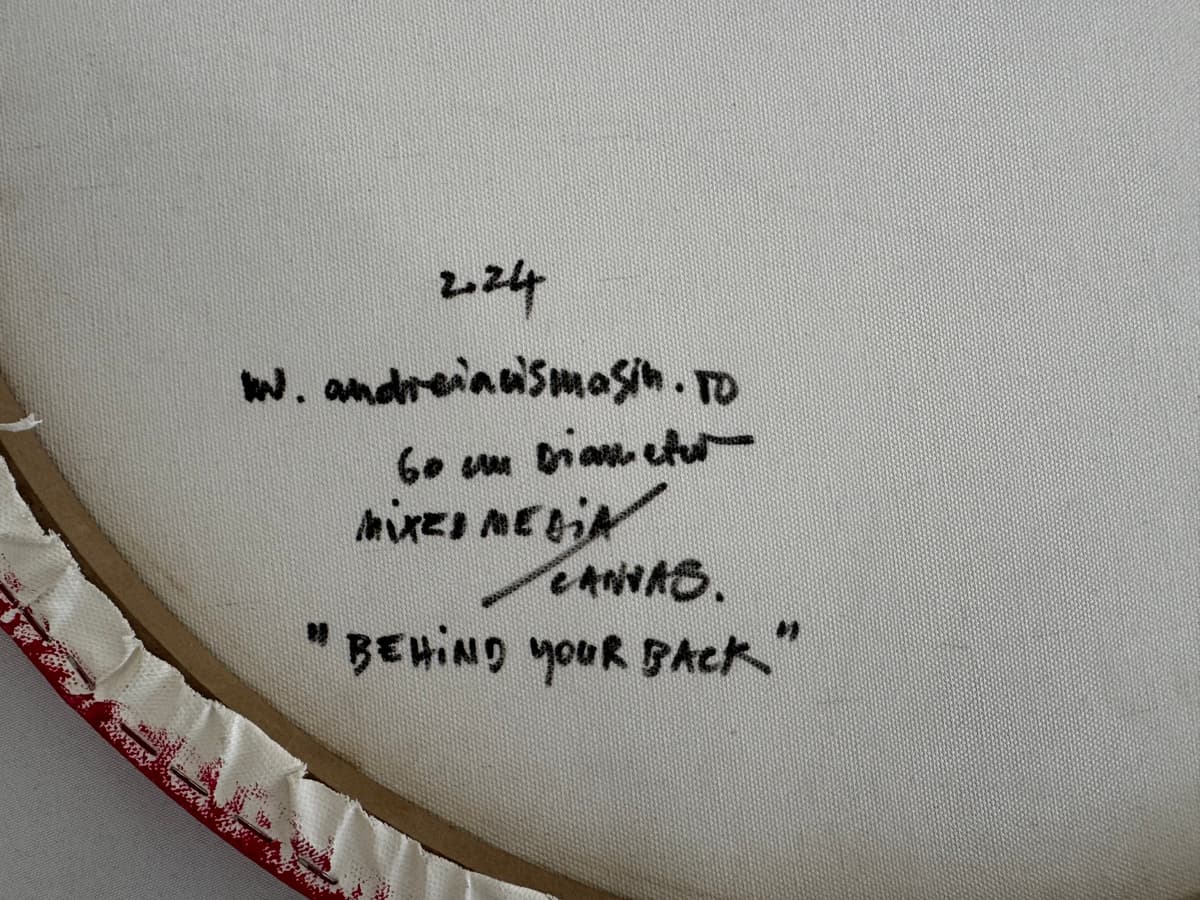 Állok a hátad mögött