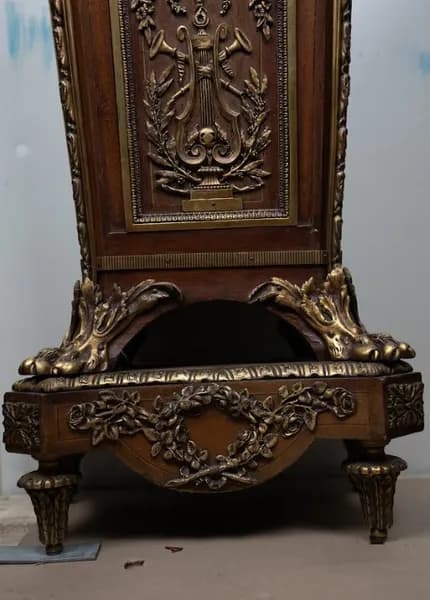 Jean-Henri Riesener stílusú francia álló óra