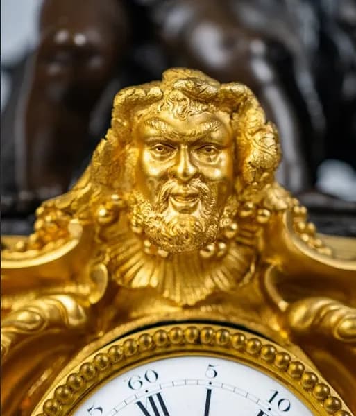 French mantel clock 19th century, gilded bronz, Guillaume Deniére á Paris