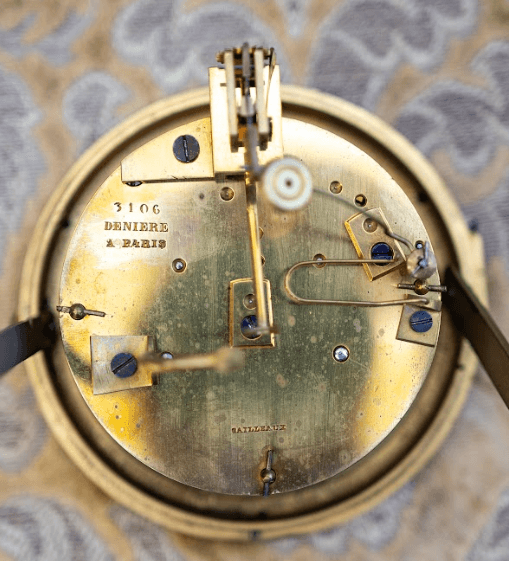 Francia kandalló óra tűzi aranyozott bronz 19.század