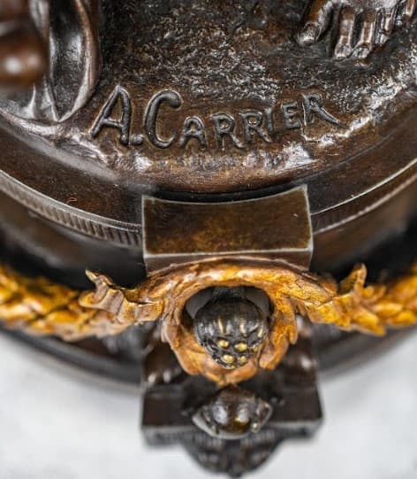 'Cherubs Carrying Time' három darabos óra szett 19.század