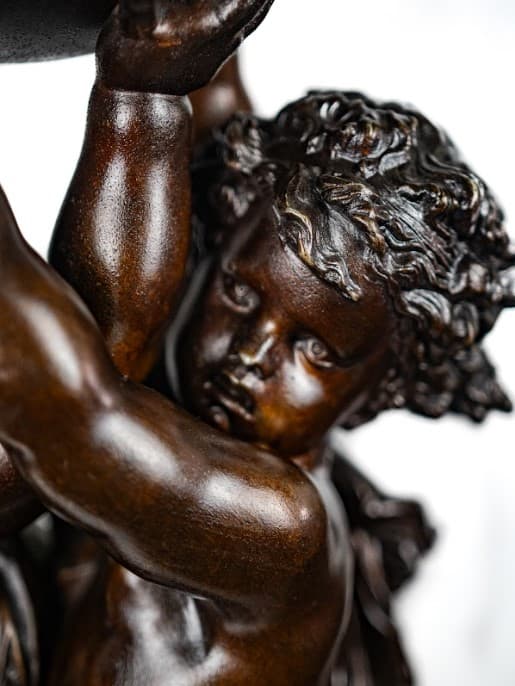 'Cherubs Carrying Time' három darabos óra szett 19.század