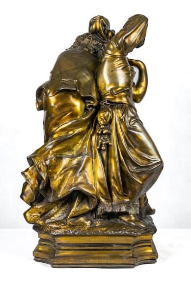 'Húzd rá cigány, csak azért is' színezett metál szobor