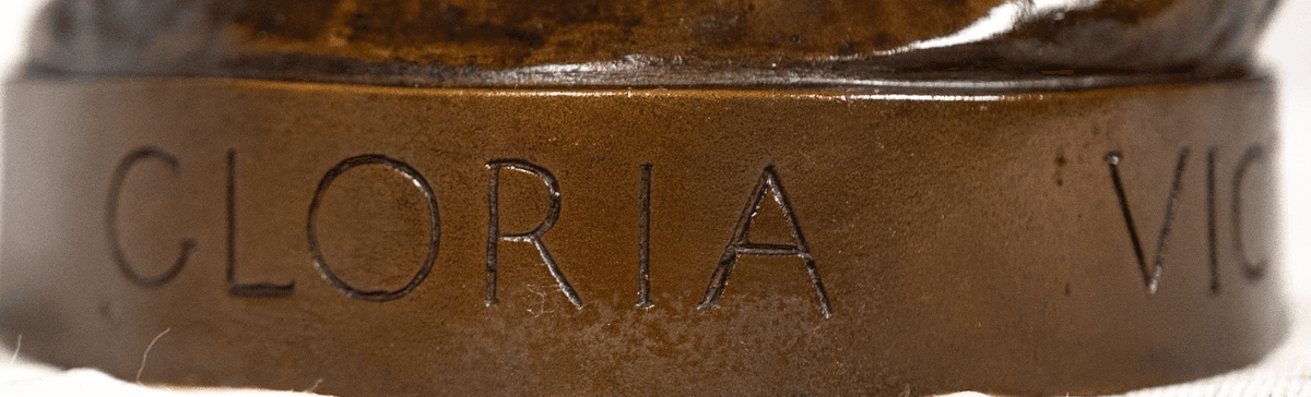 Gloria Victis bronz szobor