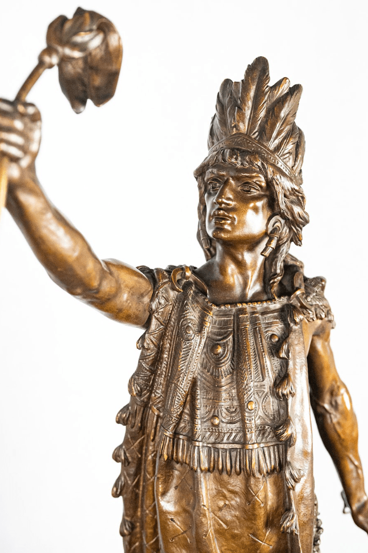Henri Plé 'Mohikan' bronz szobor