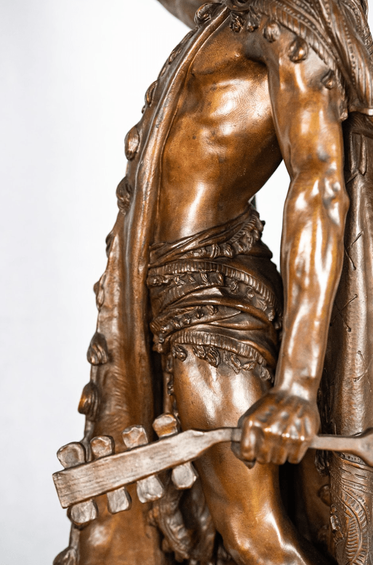 Henri Plé 'Mohikan' bronz szobor