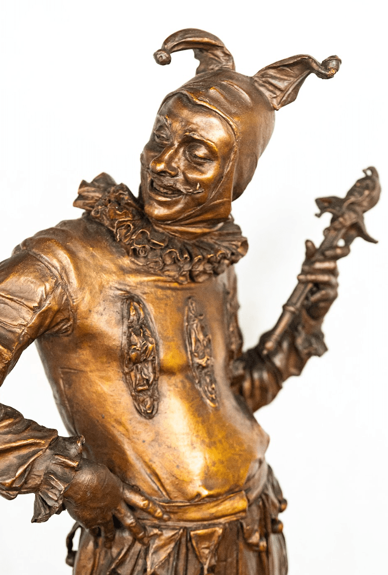 Harlequin a bohóc' bronz szobor