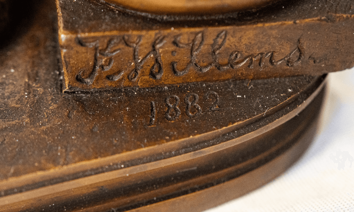 Harlequin a bohóc' bronz szobor