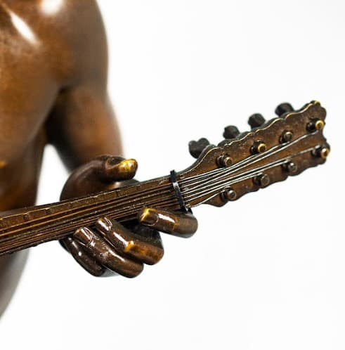 'Improvizátor' bronz szobor