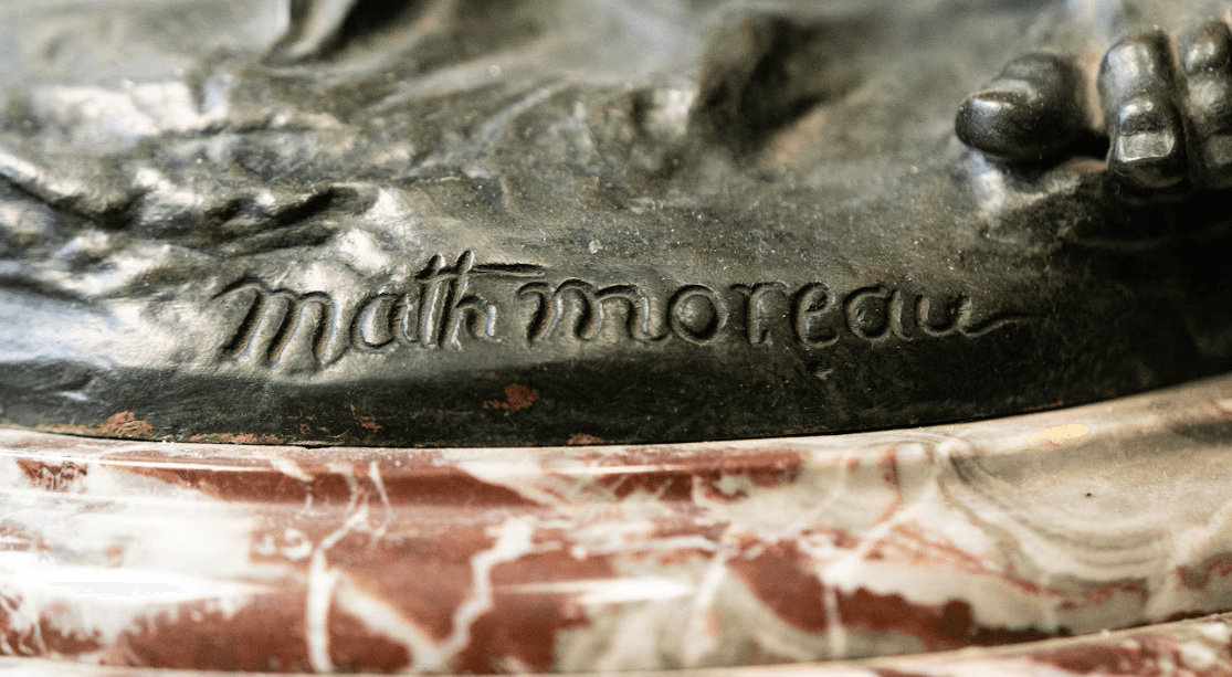 'A művészet diadala' bronz szobor