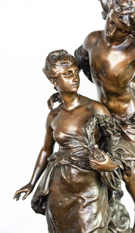 'L'Innocence' bronz szobor