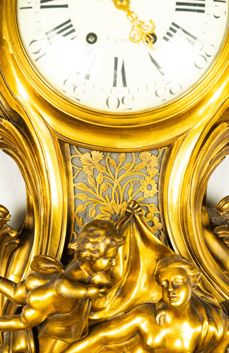 Fire gold-plated wall clock