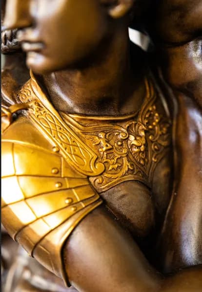 Gloria Victis bronze statue