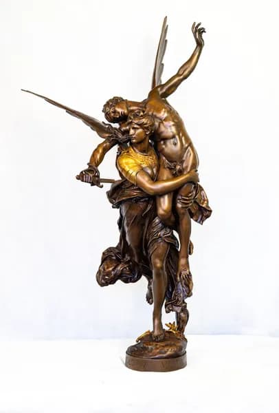 Gloria Victis bronze statue