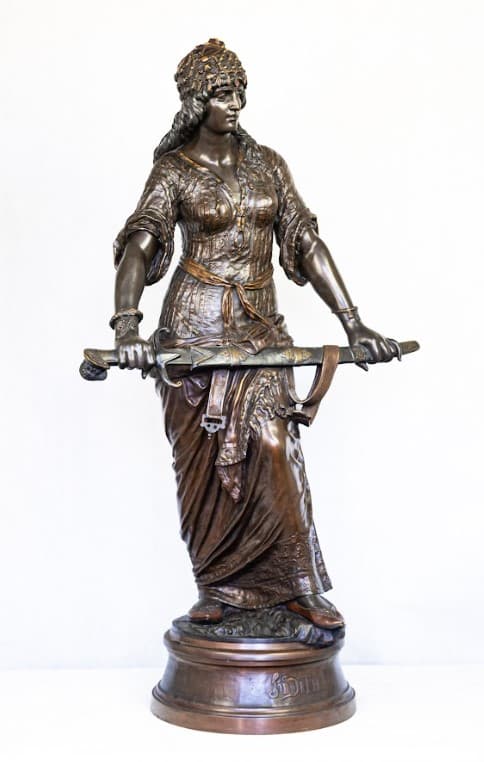 Guillemain 'Judith' bronz szobor 19.század