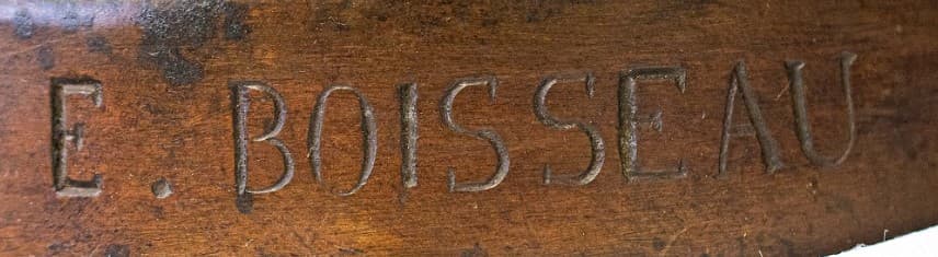 'La Défense du Foyer' bronz szobor