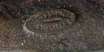 'La Défense du Foyer' bronz szobor