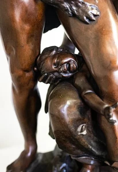 Bronze sculpture “La Défense du Foyer”