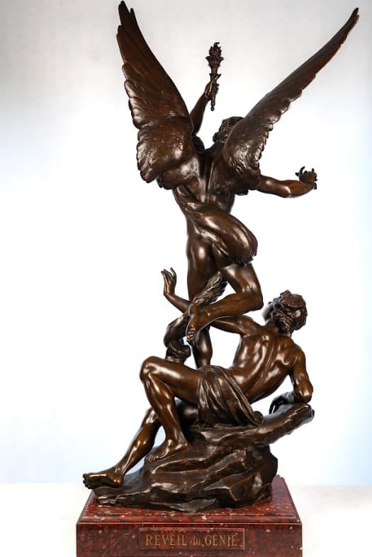 'A Géniusz ébredése' bronz szobor