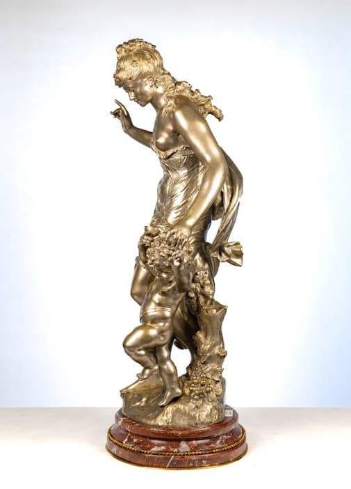 Auguste Moreau "Vénusz és Ámor" ezüstözött bronz szobor 19.század