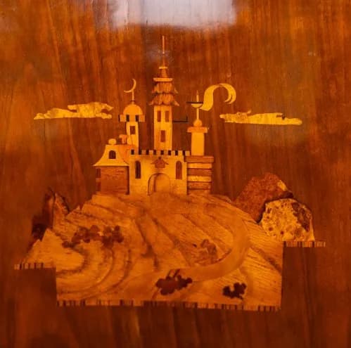 Inlaid cabinet