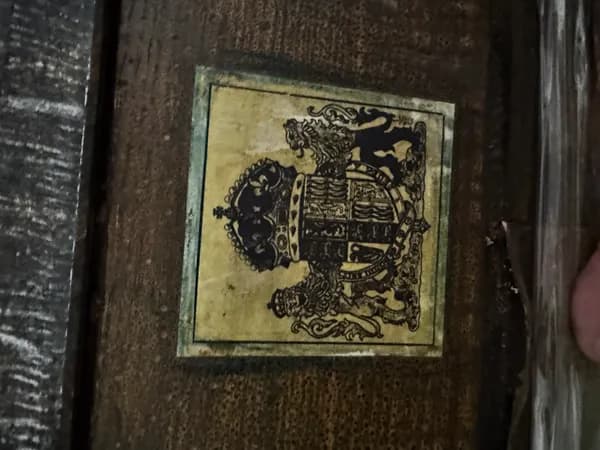 French Baroque three-drawer commode, Louis XV style