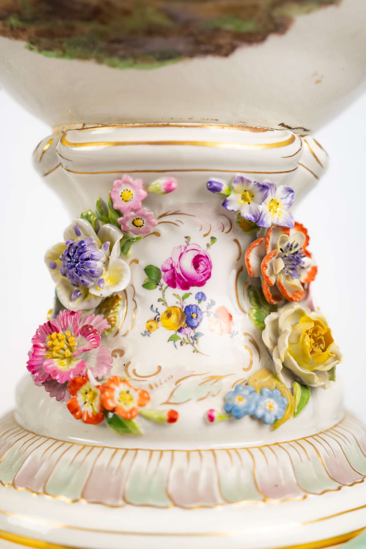 Dresden porcelán váza pár, kézi festés, zsáner kép 19.század