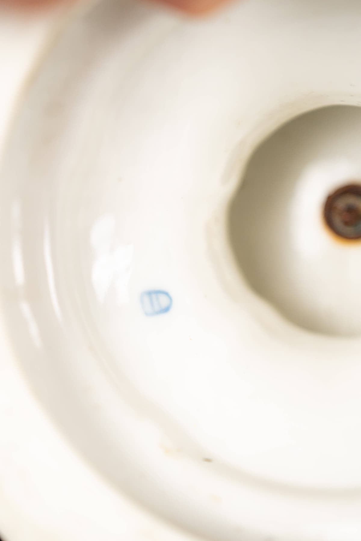 Dresden porcelán váza pár, kézi festés, zsáner kép 19.század