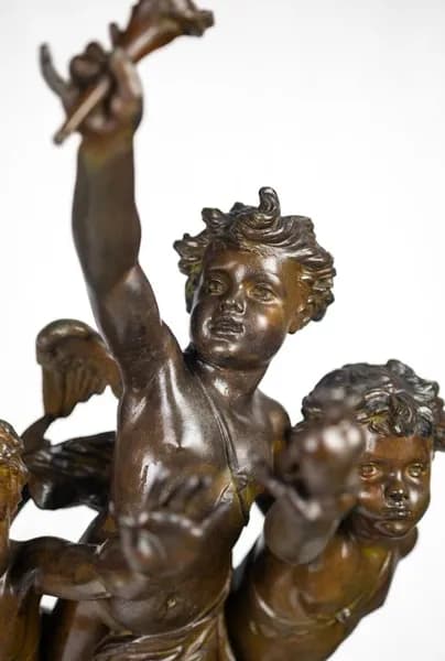 Amours Vainqueurs, patinated bronze metal alloy sculpture