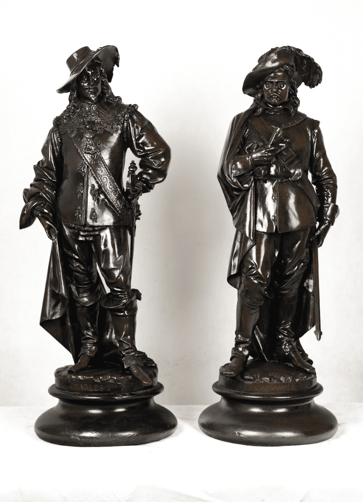 Belleuse 'King Charles I' és 'Chromwell' bronz szobor pár, Deniére öntőműhely pecsét 19.század