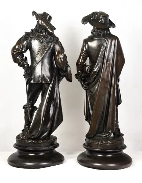 Albert-Ernest Carrier-Belleuse, King Charles I and Cromwell, pair of bronze sculptures, cast by Maison Denière