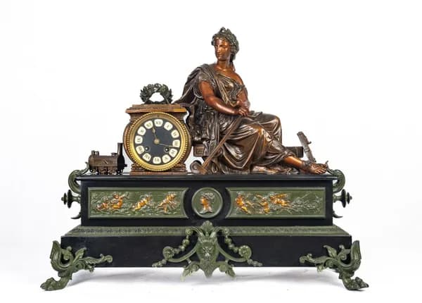 Mantel clock, early 20th century